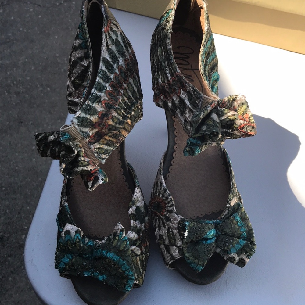 Heels multi color